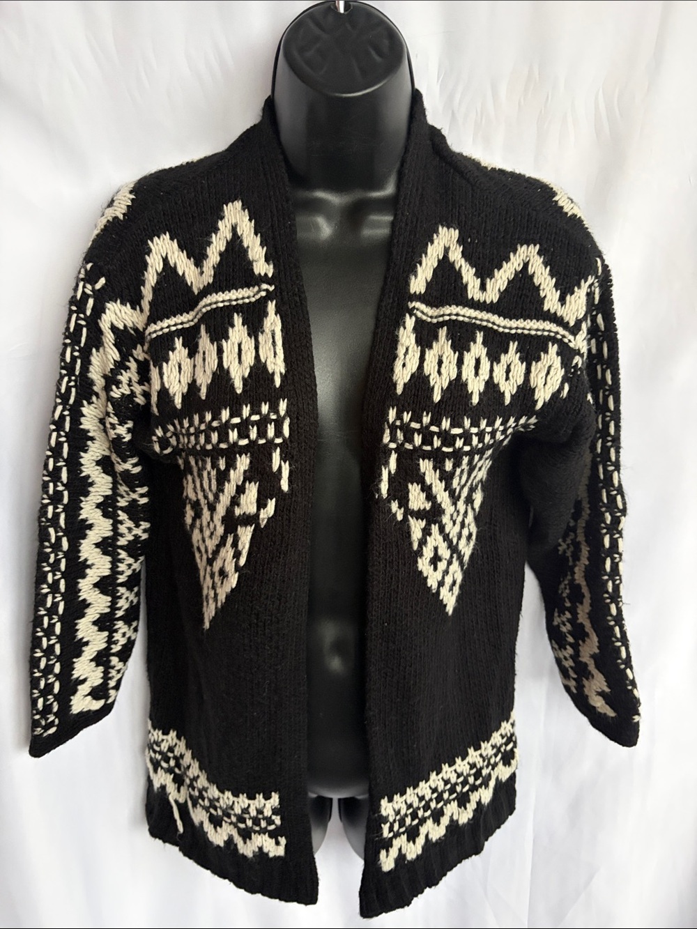 Zara Kids Cardigan Sz 9, 19” PTP, 27” L